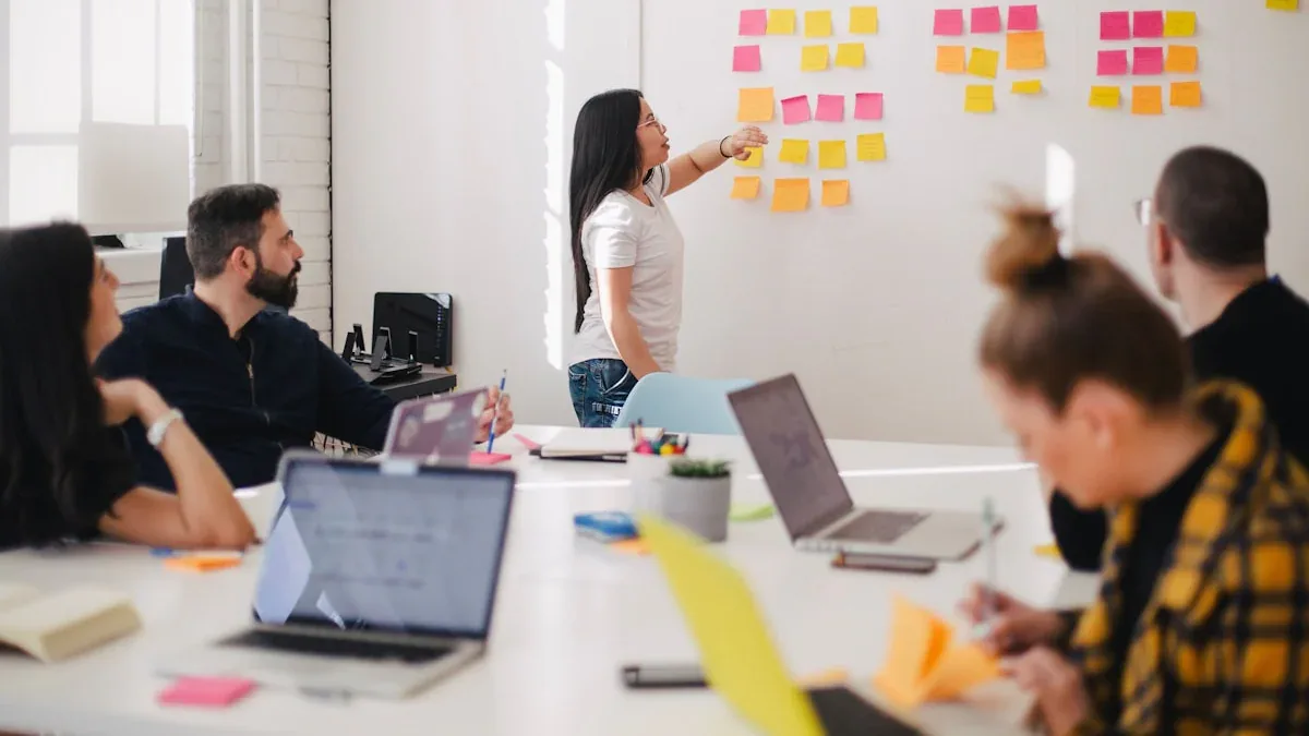 Marketing 2026: Công Cụ Không Thiếu, Khả Năng Làm Đúng Mới Là Thực